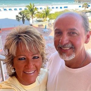 Meet your Posher, Rhonda